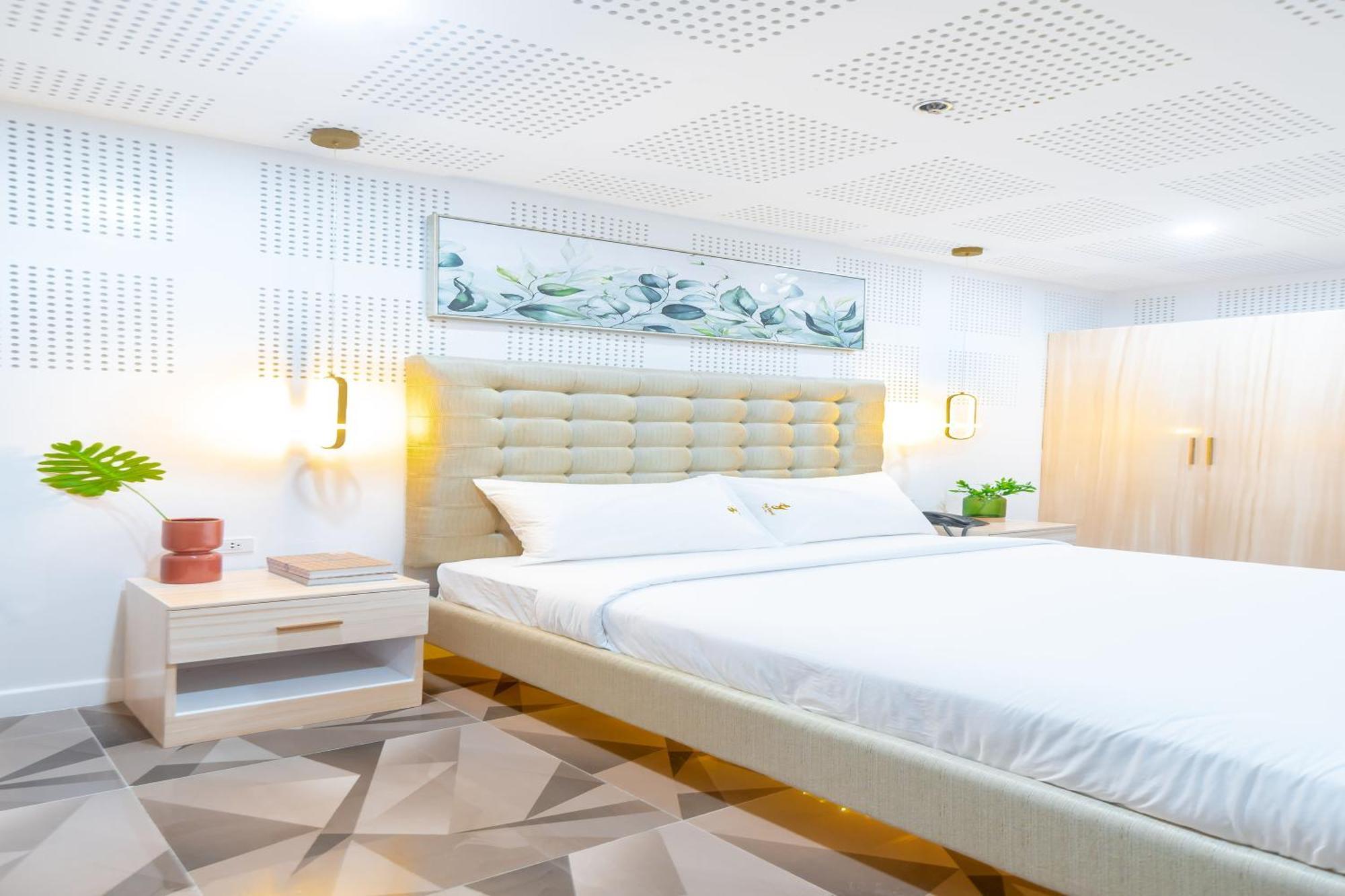 The Glend Hotel Iloilo Passi Экстерьер фото
