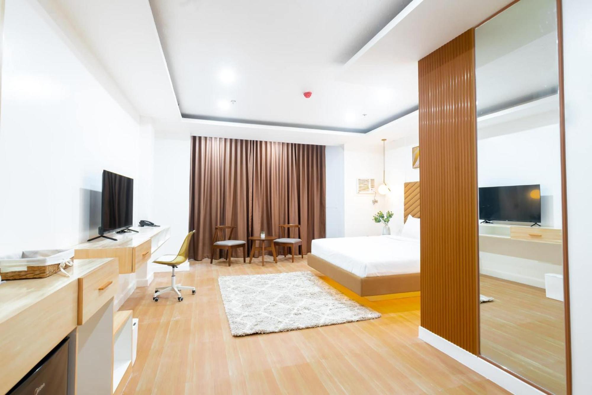 The Glend Hotel Iloilo Passi Экстерьер фото